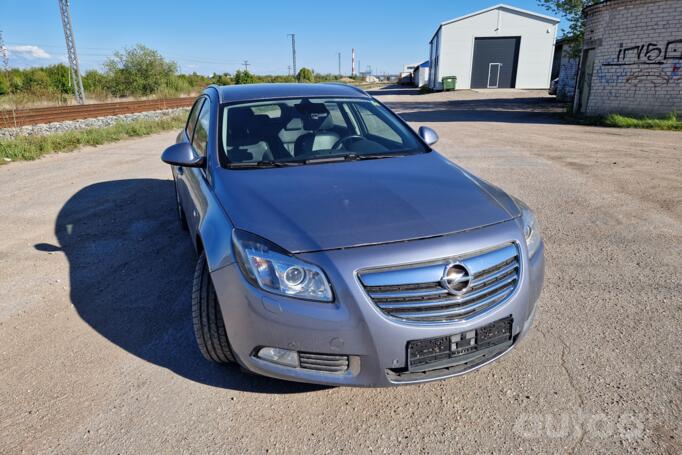 Opel Insignia A Sports Tourer wagon 5-doors