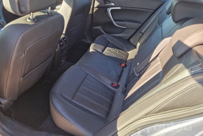 Opel Insignia A Sports Tourer wagon 5-doors