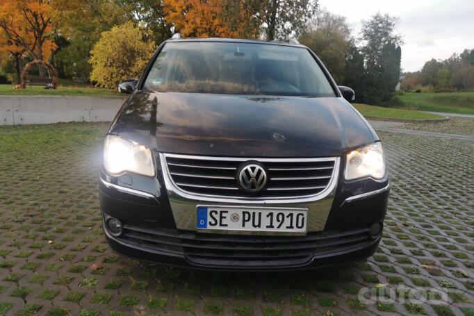 Volkswagen Touran 1 generation [restyling] Minivan 5-doors