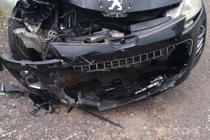 Peugeot 4007 1 generation Crossover