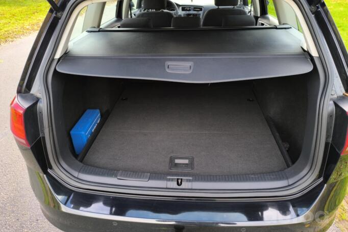 Volkswagen Golf 7 generation Variant wagon 5-doors