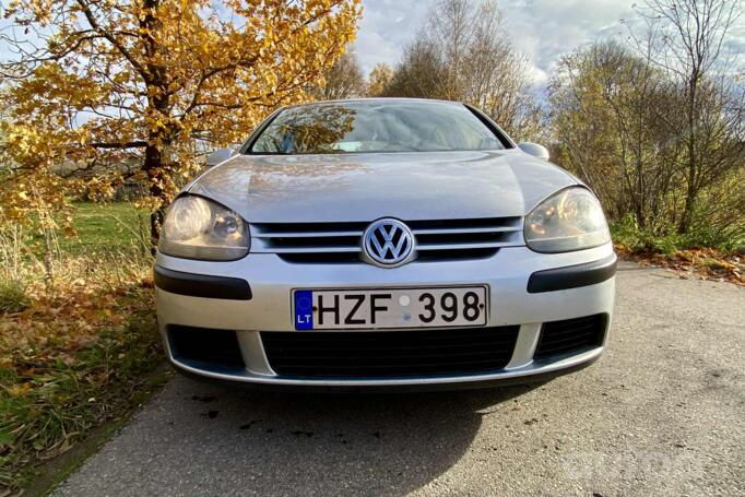 Volkswagen Golf 5 generation Hatchback 5-doors