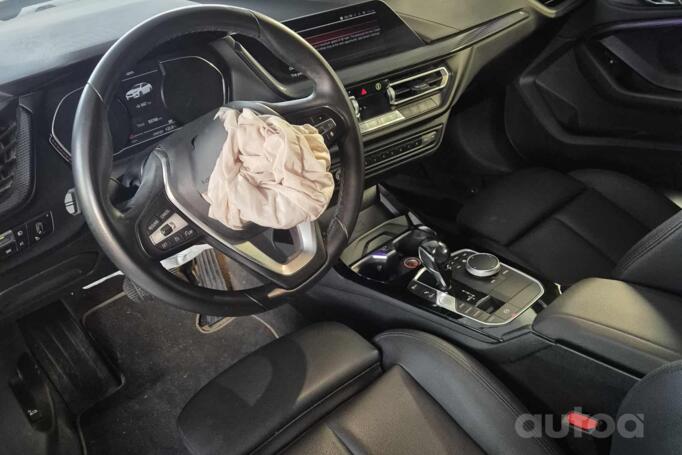 BMW 2 Series F44