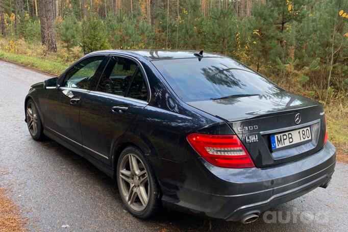 Mercedes-Benz C-Class W204/S204/C204 [restyling] Sedan 4-doors