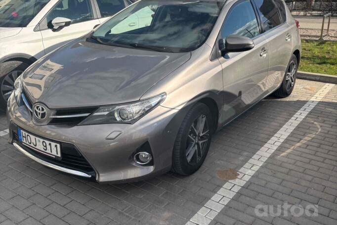 Toyota Auris