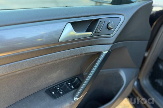 Volkswagen Golf 7 generation [restyling] Variant wagon 5-doors