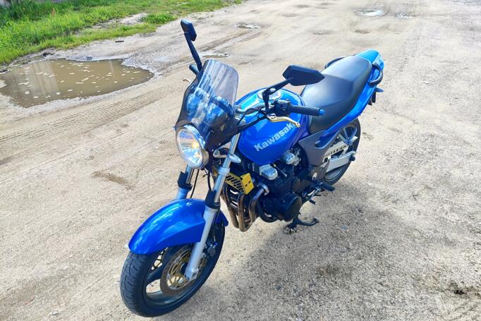 Kawasaki ZR