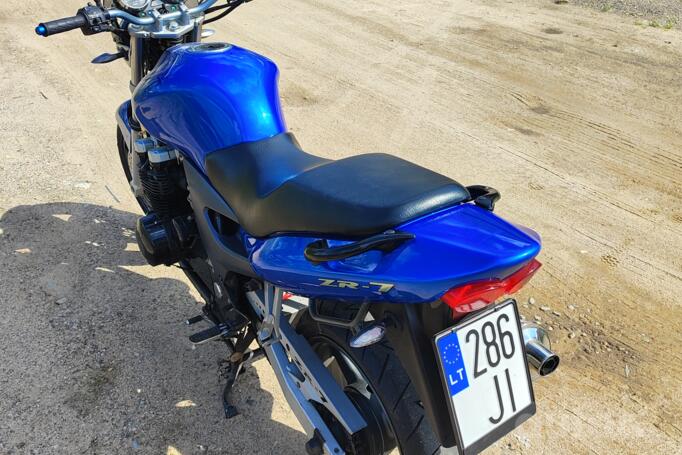 Kawasaki ZR
