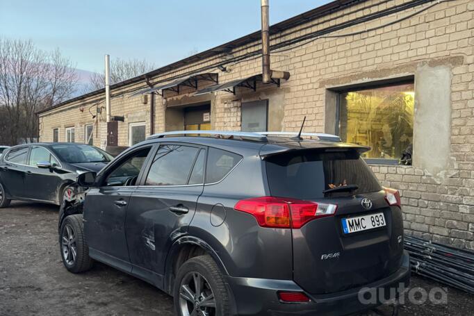 Toyota RAV 4 4 generation (XA40)