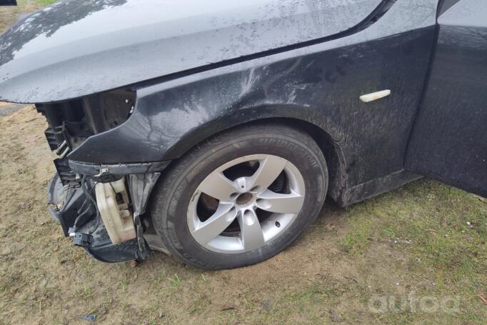 BMW 5 Series E60/E61 Sedan