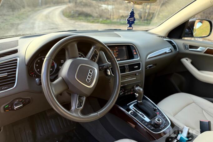 Audi Q5 8R Crossover