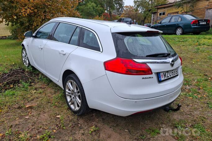 Opel Insignia A Sports Tourer wagon 5-doors