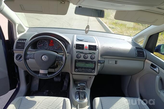 Volkswagen Touran 1 generation [restyling] Minivan 5-doors