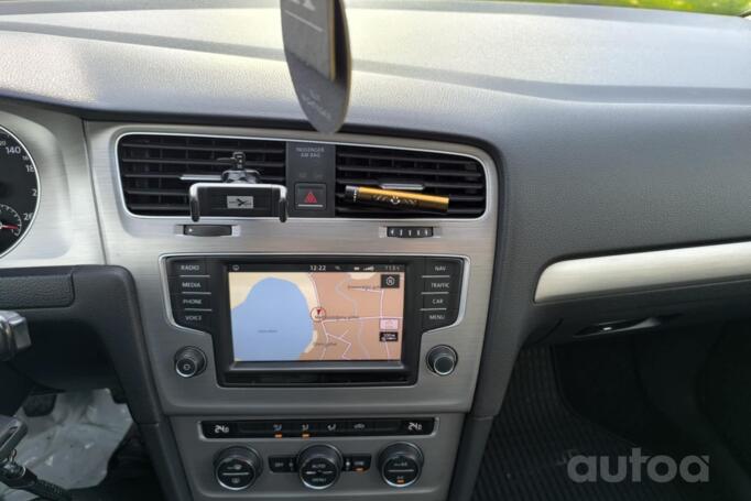 Volkswagen Golf 7 generation Variant wagon 5-doors