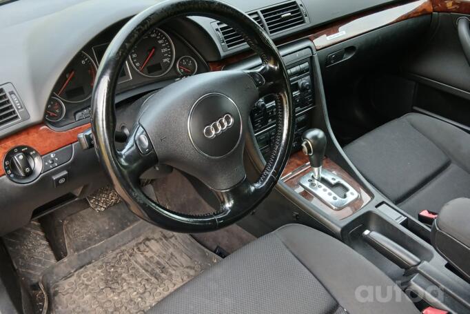 Audi A4 B6 Avant wagon 5-doors