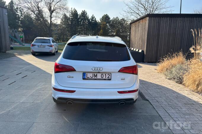 Audi Q5 8R [restyling] Crossover
