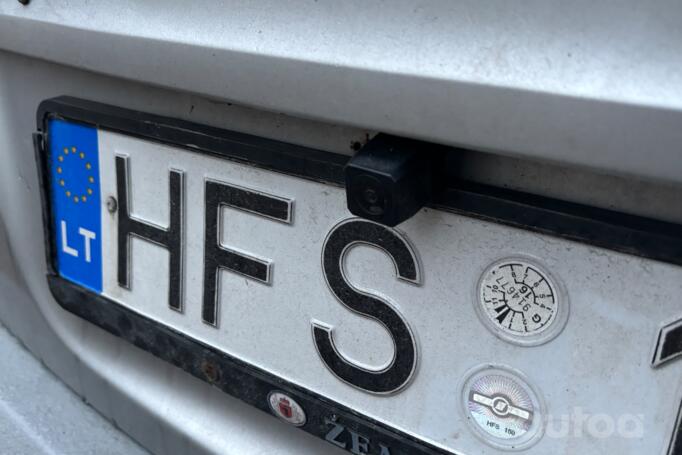 Nissan Qashqai 1 generation Crossover 5-doors