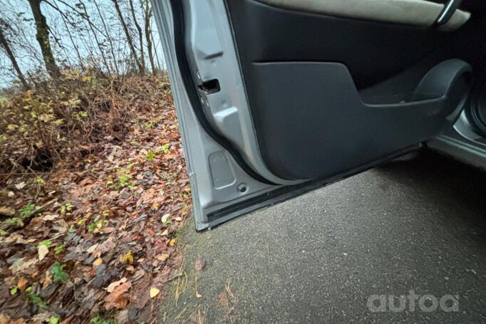 Nissan Qashqai 1 generation Crossover 5-doors