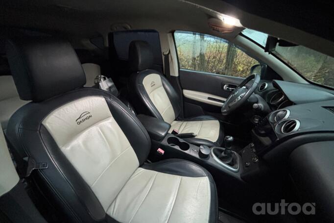 Nissan Qashqai 1 generation Crossover 5-doors