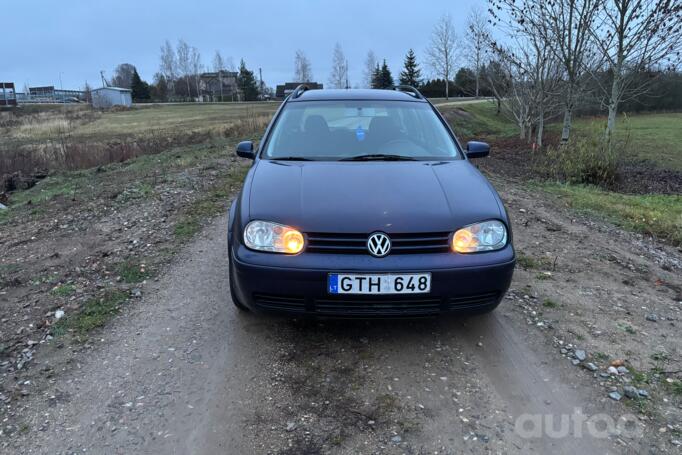 Volkswagen Golf 4 generation wagon