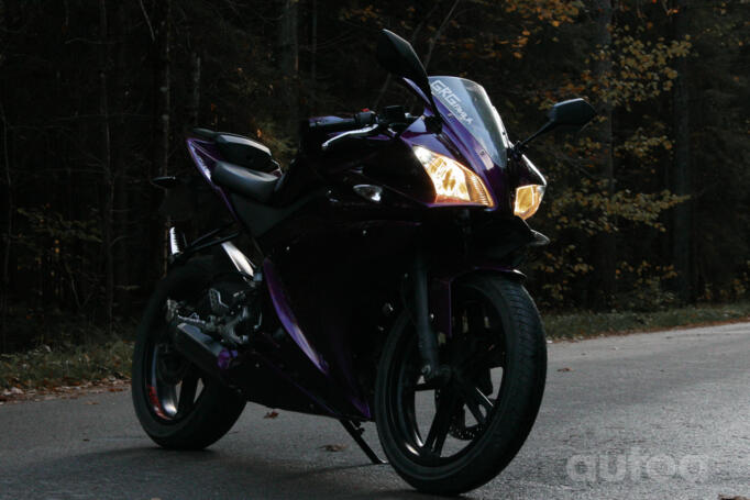 Yamaha YZF