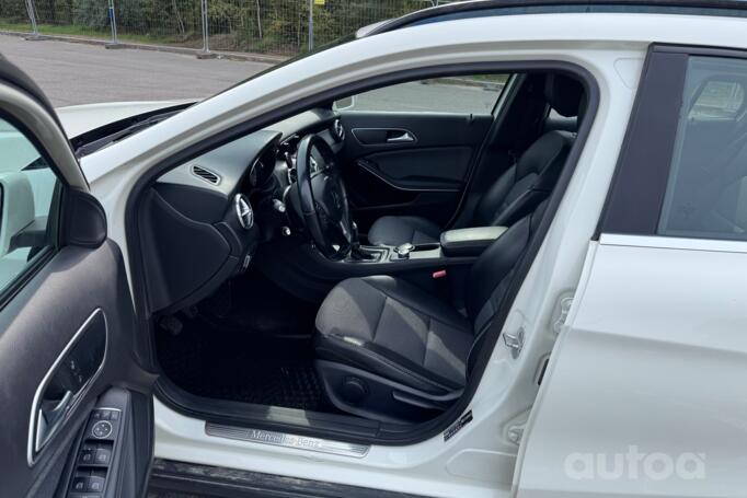 Mercedes-Benz GLA-Class X156 Crossover 5-doors