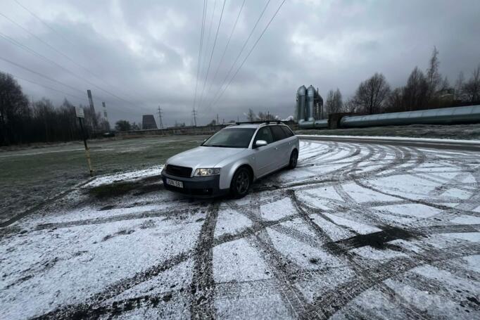 Audi A4 B6 Avant wagon 5-doors