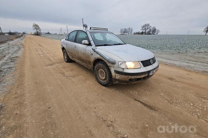 Volkswagen Passat B5 Sedan 4-doors