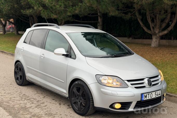 Volkswagen Golf Plus 1 generation