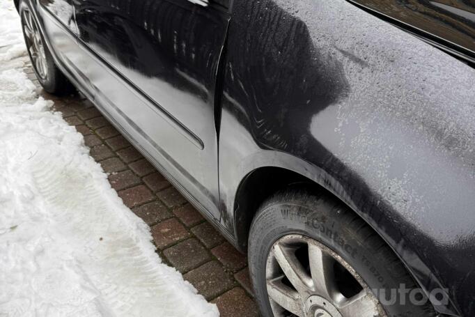 Volkswagen Golf 5 generation Hatchback 5-doors