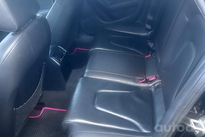 Audi A4 B8/8K Sedan 4-doors