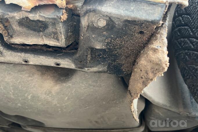 BMW 5 Series E39 Sedan 4-doors