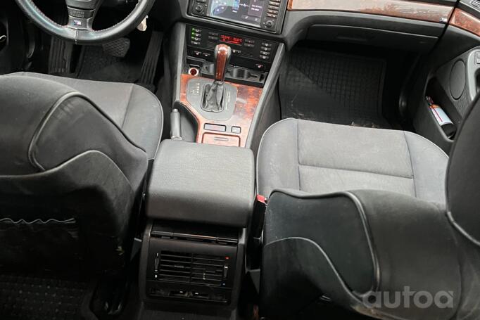 BMW 5 Series E39 Sedan 4-doors