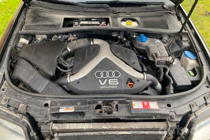 Audi A6 4B/C5 [restyling] Sedan