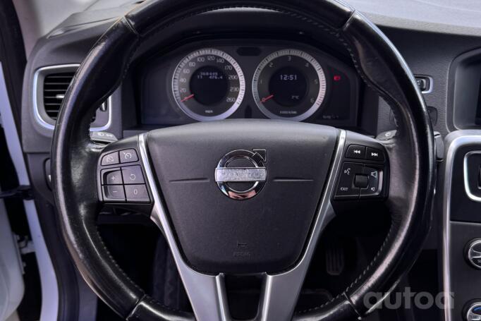 Volvo S60 2 generation Sedan