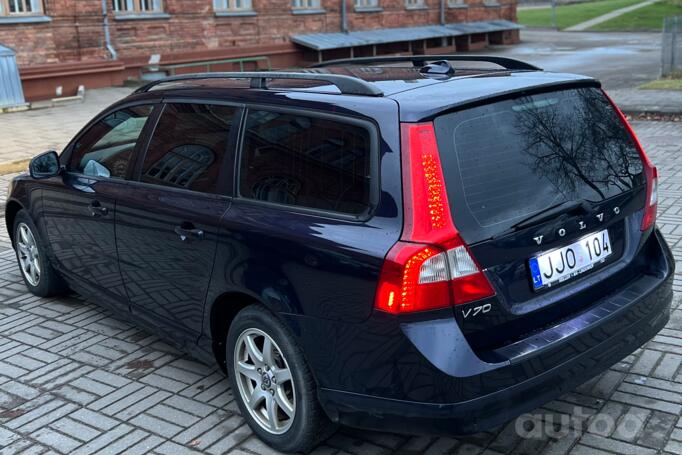 Volvo V70 3 generation wagon