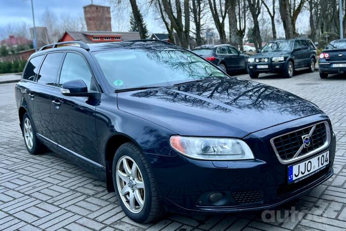 Volvo V70 3 generation wagon
