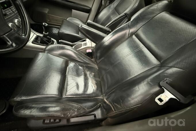 Subaru Forester 2 generation STi crossover 5-doors