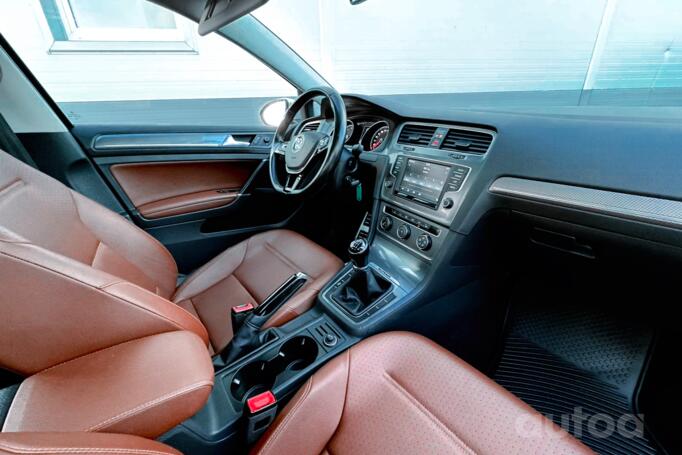 Volkswagen Golf 7 generation Alltrack wagon 5-doors