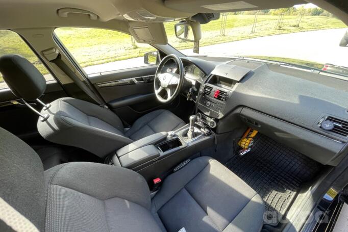 Mercedes-Benz C-Class W204/S204 wagon 5-doors