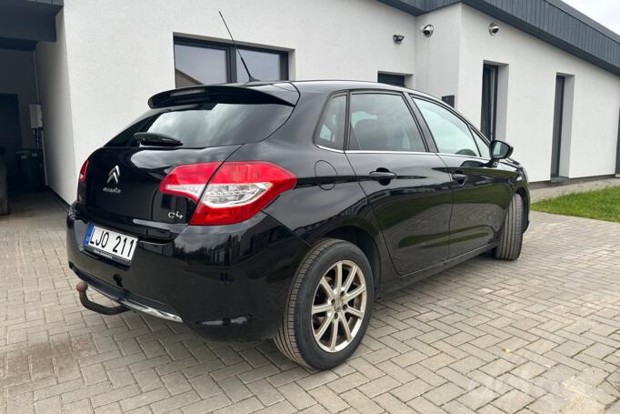 Citroen C4 2 generation Hatchback