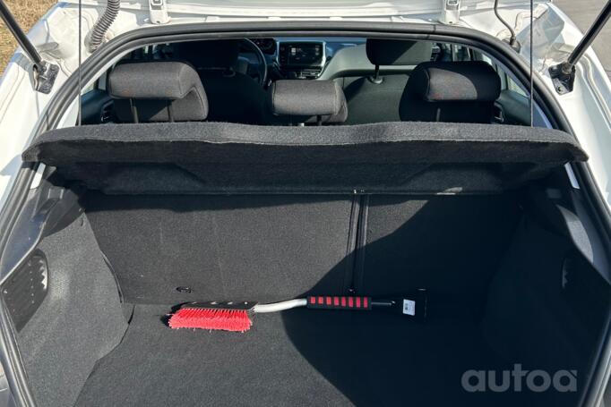 Peugeot 208 1 generation Hatchback 5-doors
