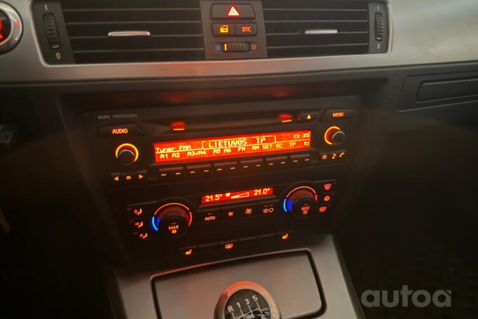 BMW 3 Series E90/E91/E92/E93 [restyling] Sedan