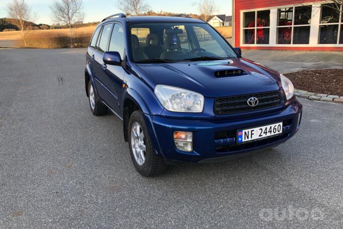 Toyota RAV 4 2 generation (XA20)
