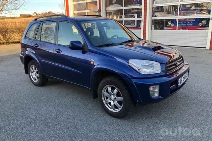 Toyota RAV 4 2 generation (XA20)