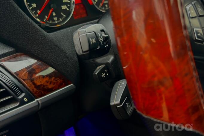 BMW X5 E70 Crossover