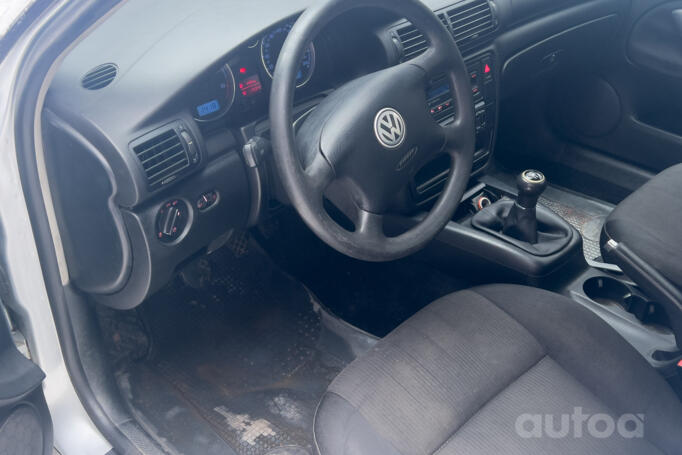 Volkswagen Passat B5.5 [restyling] wagon