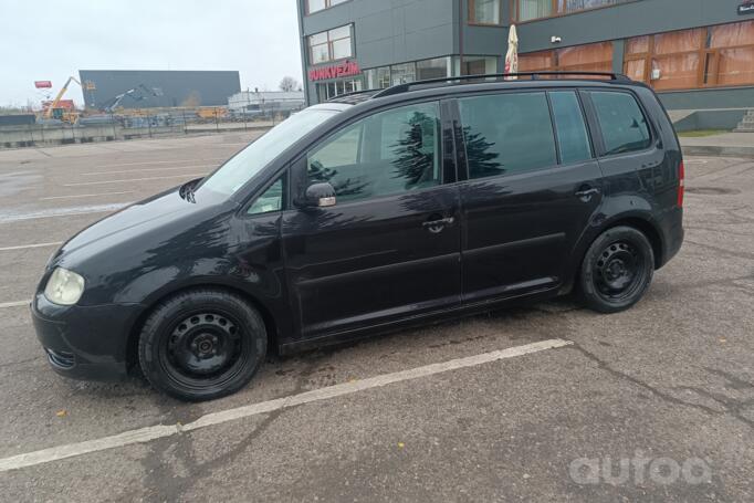 Volkswagen Touran 1 generation Minivan