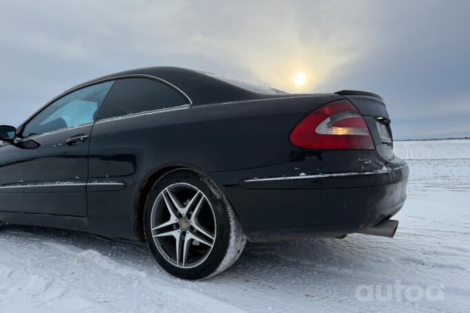 Mercedes-Benz CLK-Class C209 Coupe-Hardtop
