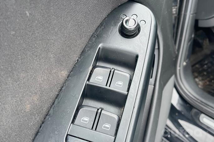 Audi A4 B8/8K Sedan 4-doors